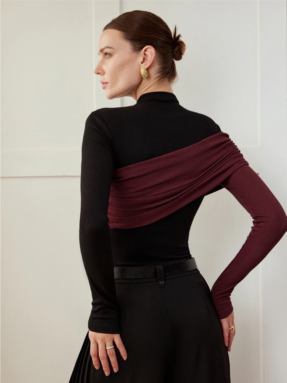 Commense Color Block Pleated Jersey Slim Top Size XS NWT - Picture 6 of 8